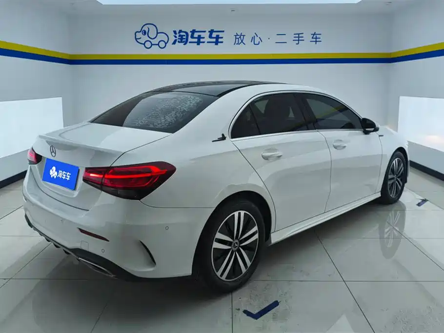 Mercedes-Benz A-Class A 2019 A 180 L Sport