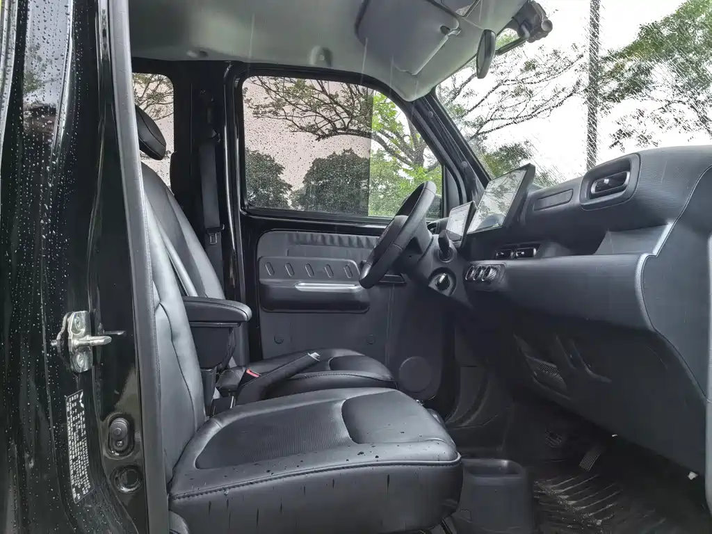 Wuling Zhiguang EV — миниатюра 11