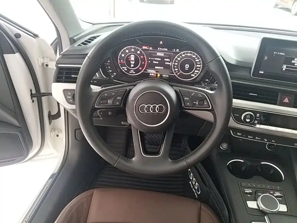 Audi A4L — миниатюра 11