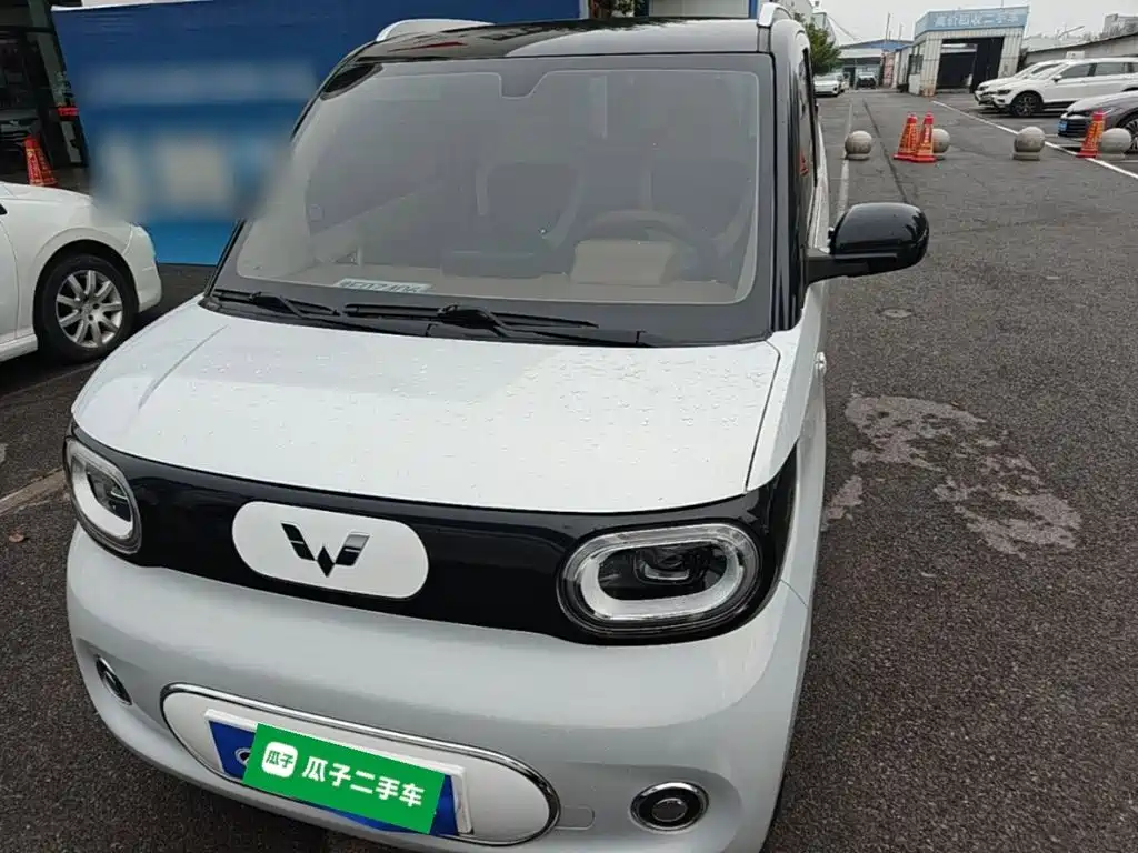 Wuling MINIEV — миниатюра 3