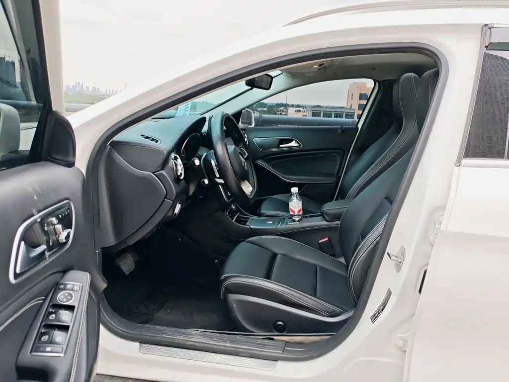 Mercedes-Benz GLA — миниатюра 15