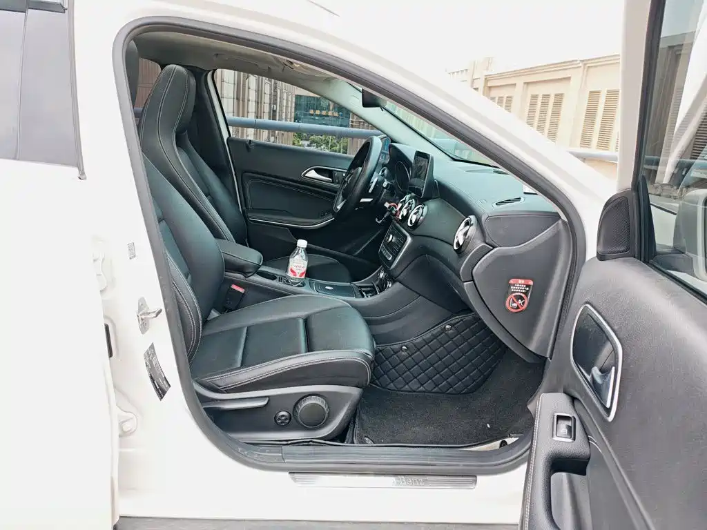 Mercedes-Benz GLA — миниатюра 25
