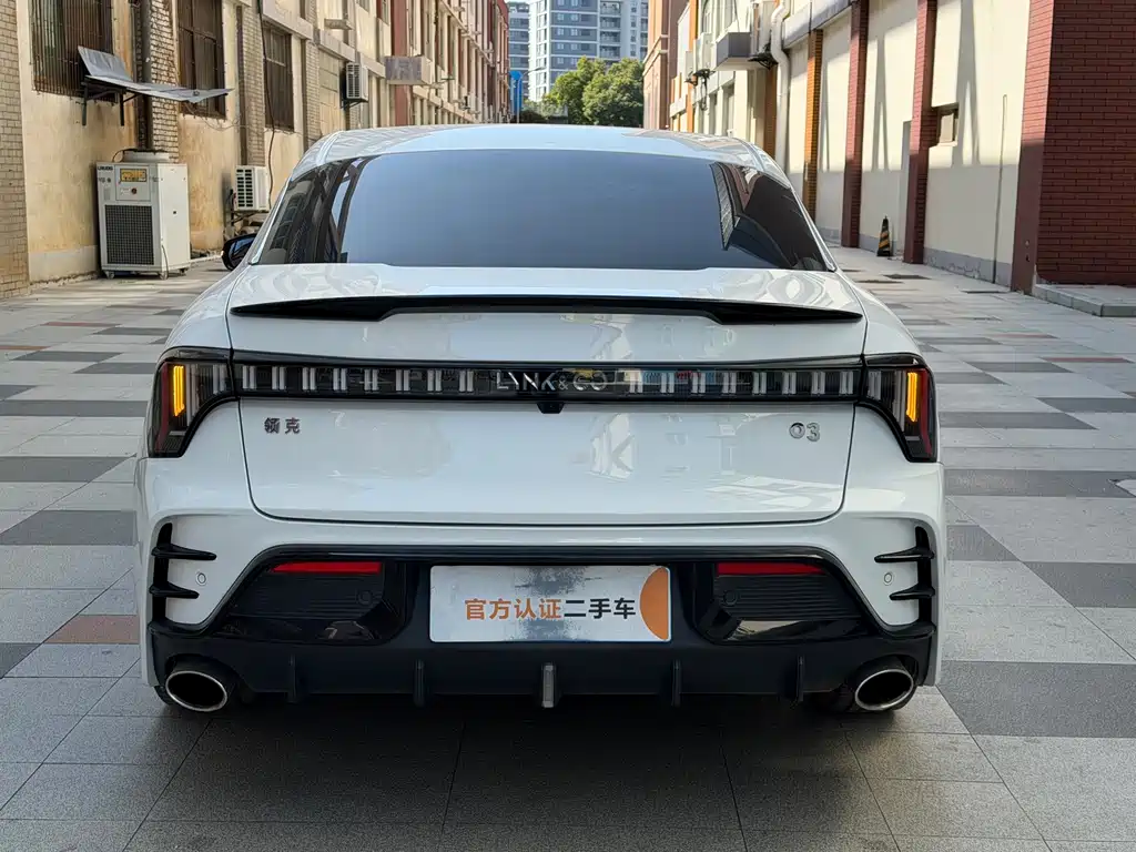 Lynk & Co 03 — миниатюра 6