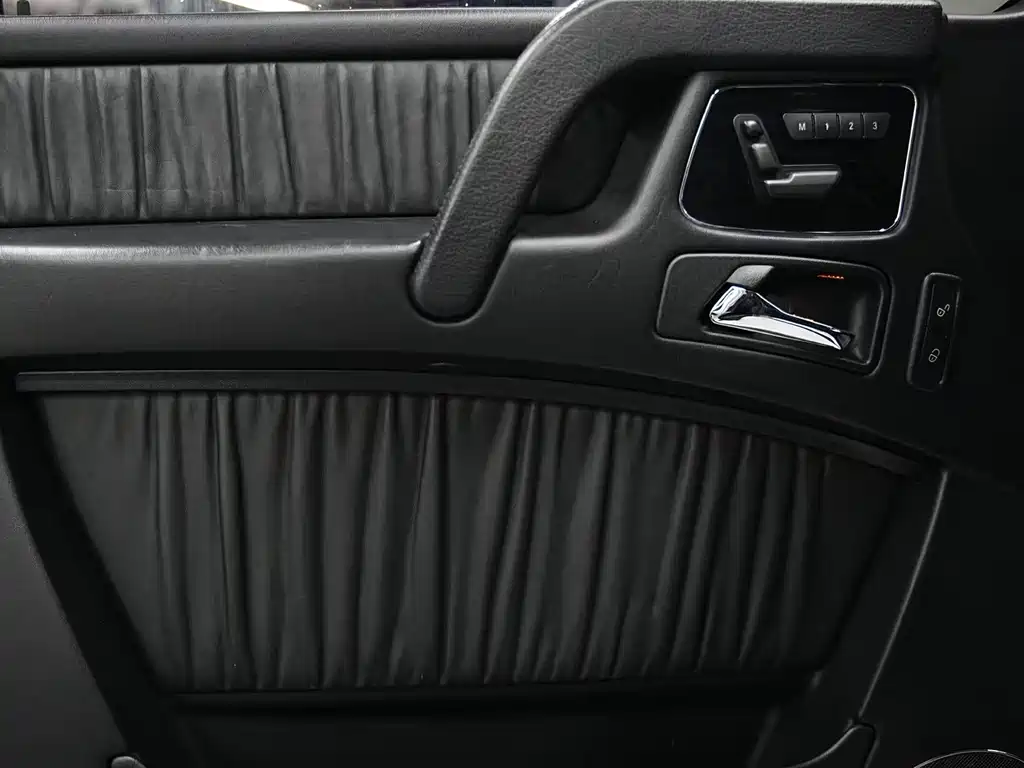 MERCEDES-BENZ G CLASS