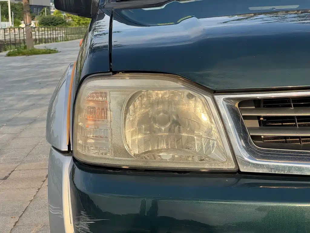 Nissan D22 — миниатюра 10