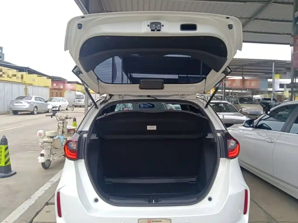 Honda Fit — миниатюра 19