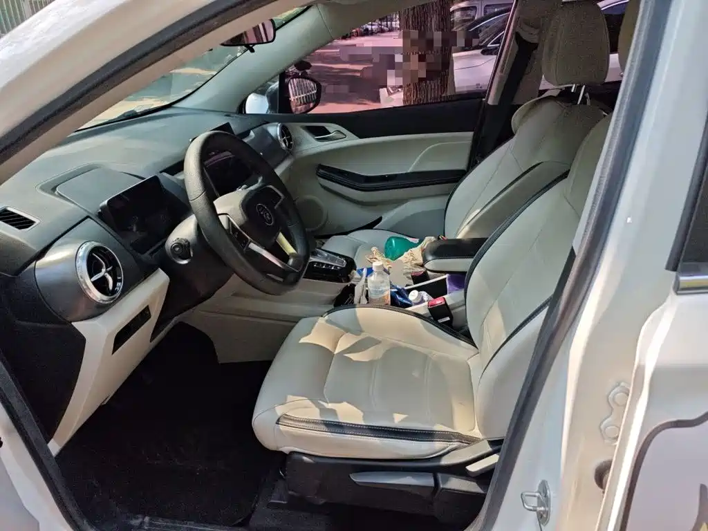 BYD Yuan Pro — миниатюра 11