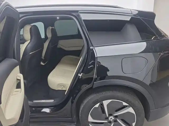 NIO ES6 - фото 13
