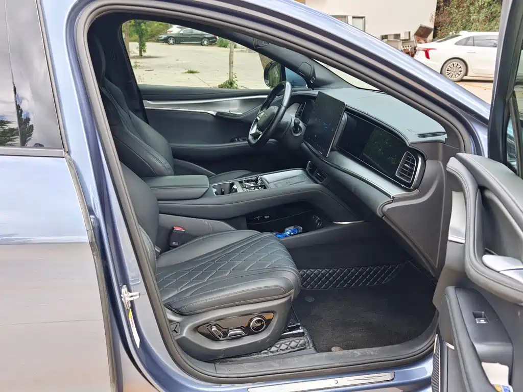 BYD Sealion 07 EV — миниатюра 11