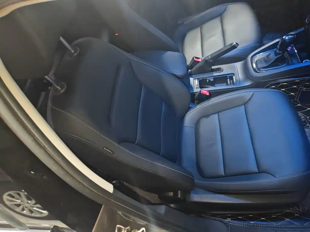 Volkswagen Sagitar — миниатюра 25
