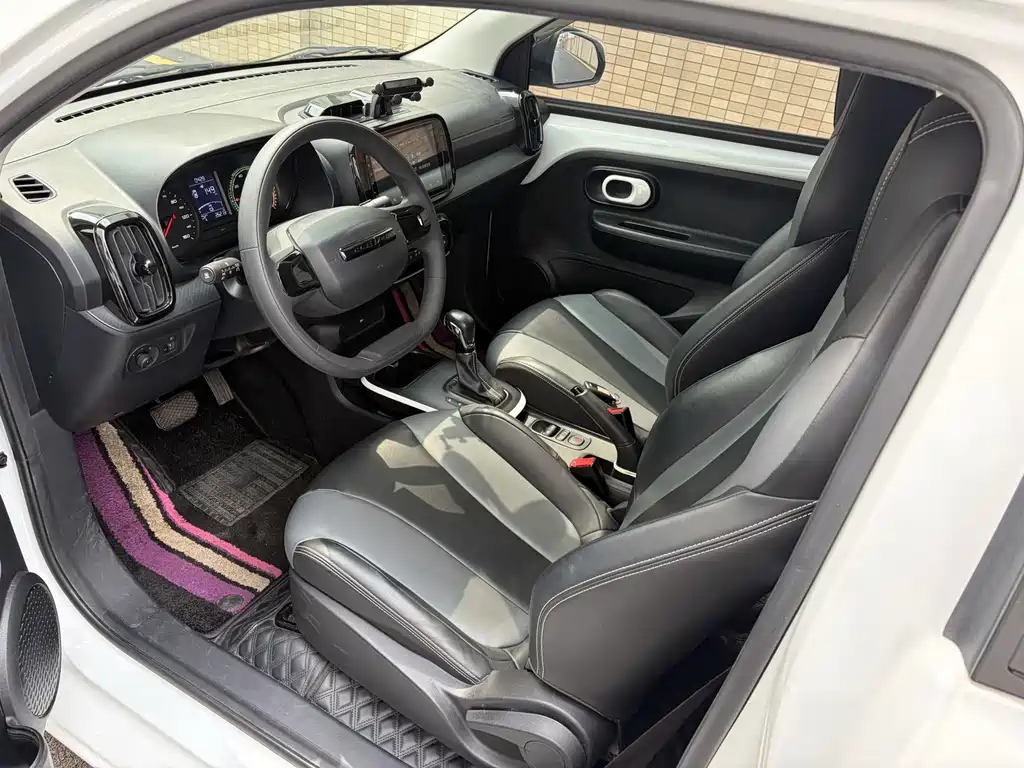 Roewe Clever — миниатюра 4