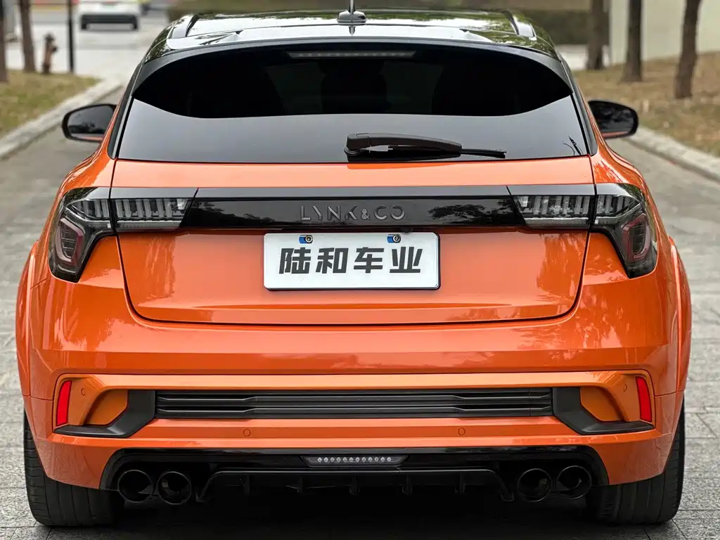 LYNK & CO. 02 HATCHBACK
