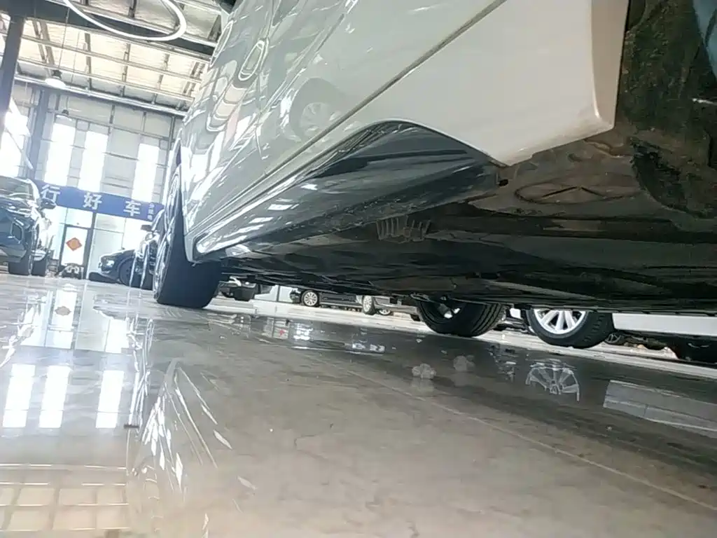 BMW X2 — миниатюра 22