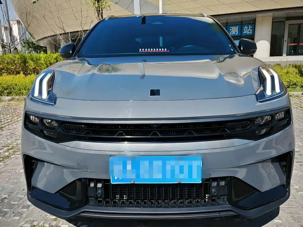 Lynk & Co 06 — миниатюра 2
