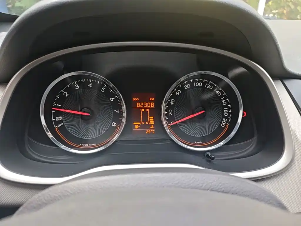 Chevrolet Sail — миниатюра 12