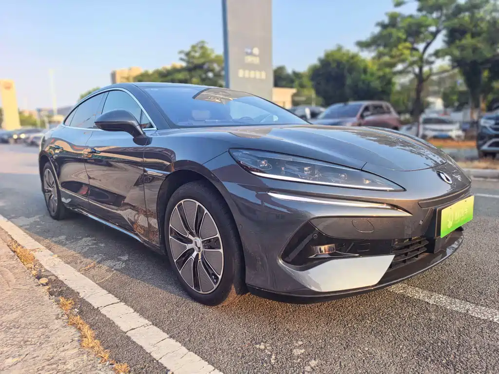 Denza Denza Z9GT — миниатюра 3