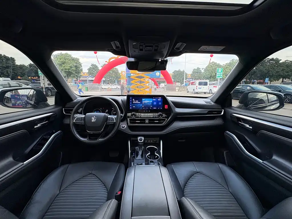 Toyota Crown Kluger 2023 2.5L HEV Luxury