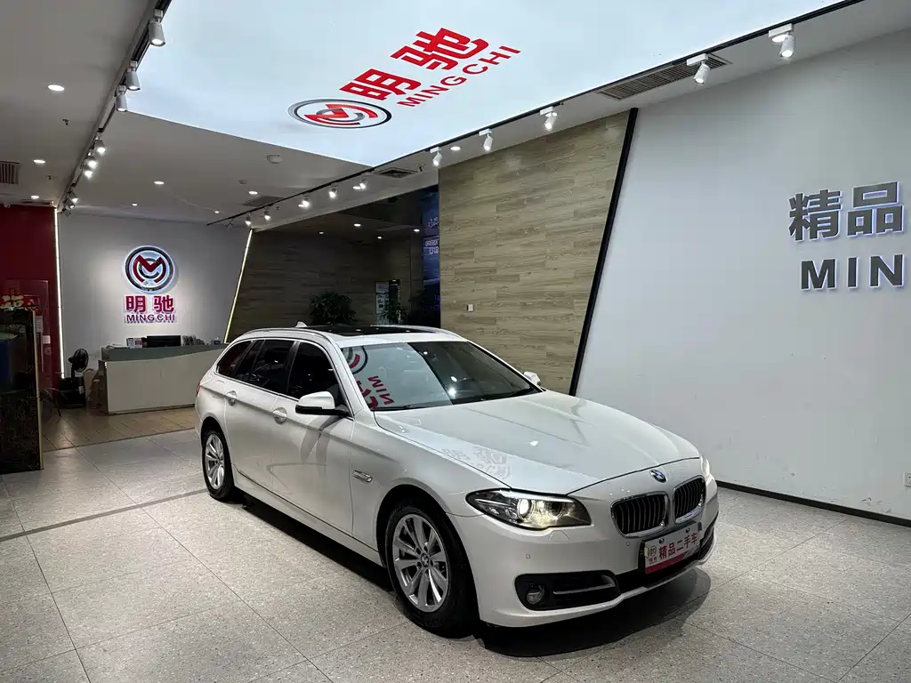 BMW 5 Series 5 2014 520i
