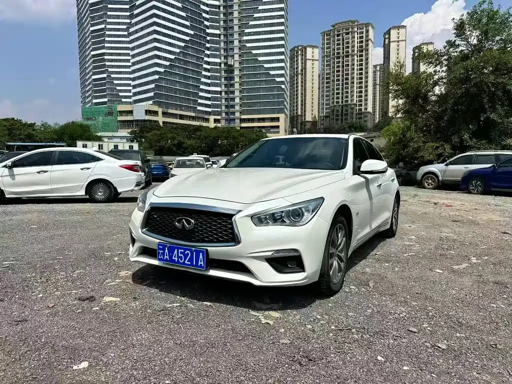 Infiniti Q50L 2022