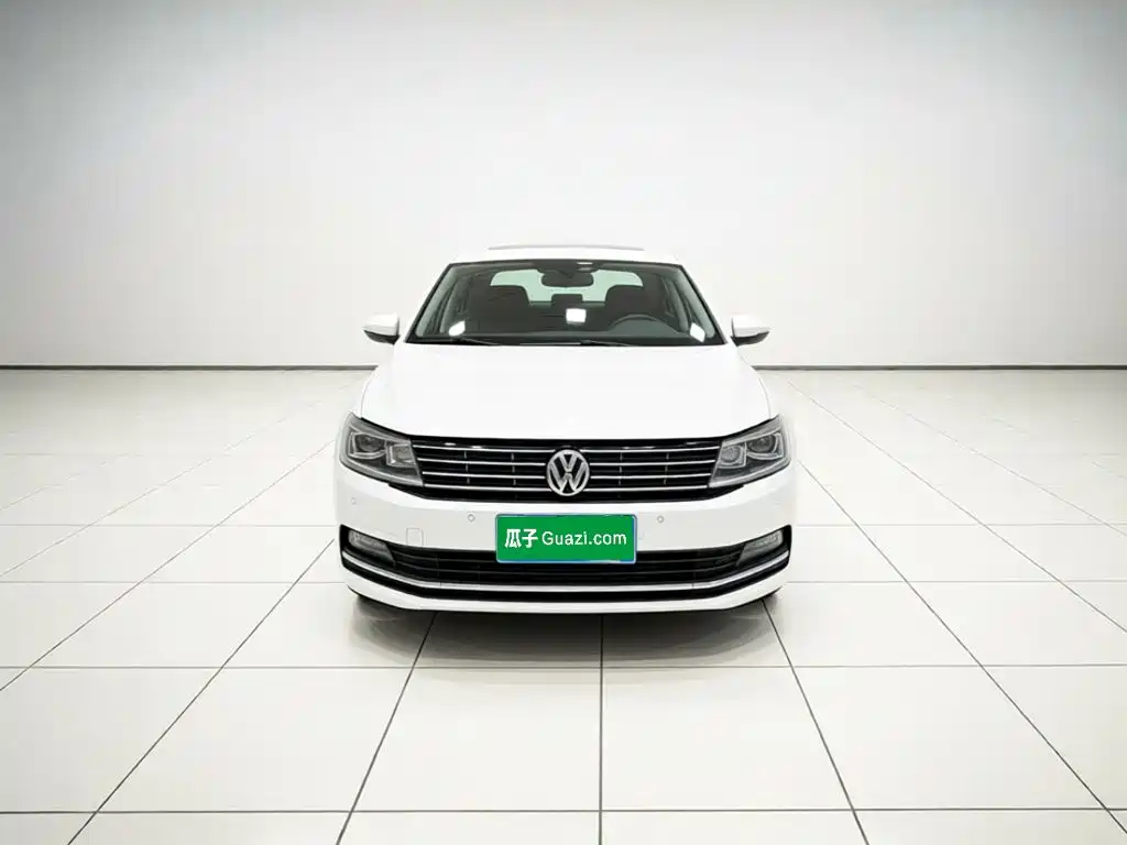 Volkswagen Lavida — миниатюра 2