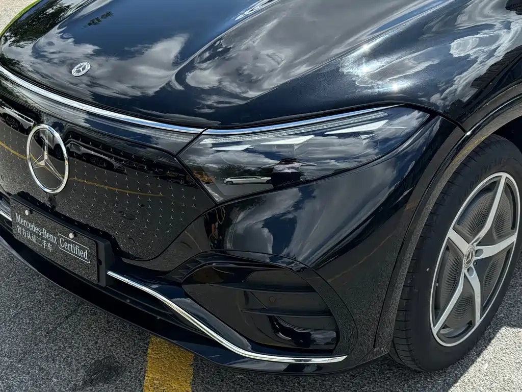 Mercedes-Benz EQS SUV — миниатюра 7