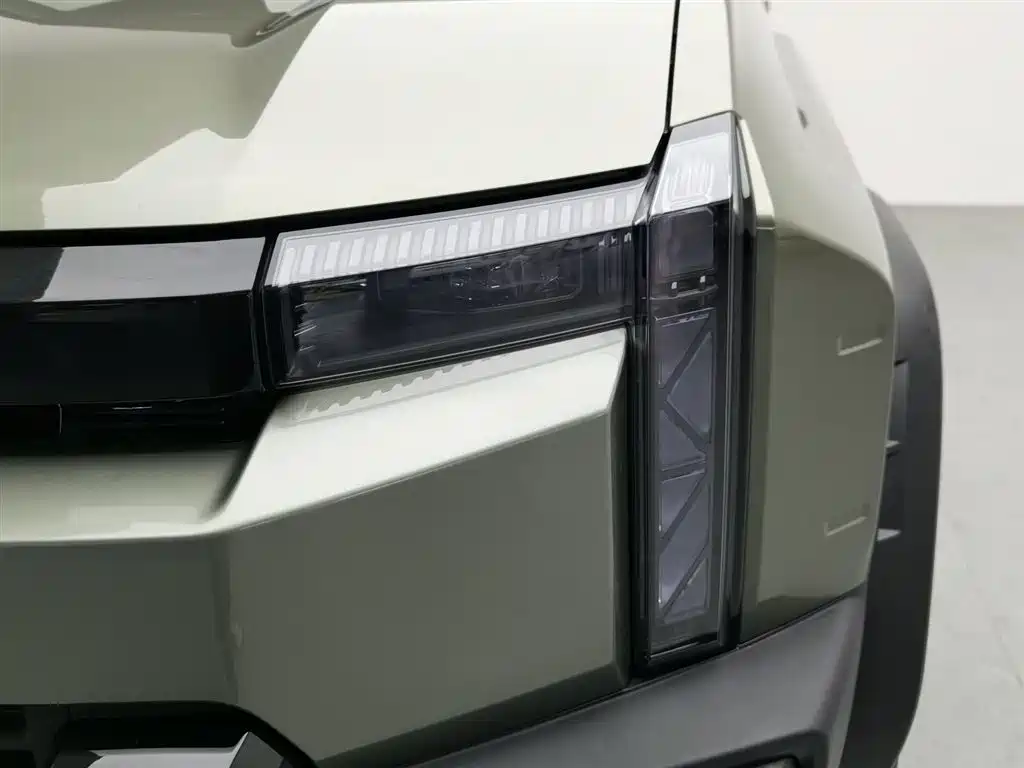 Chery X3L 2025 215