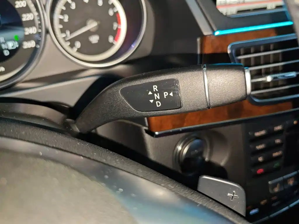 Mercedes-Benz E-Class — миниатюра 15