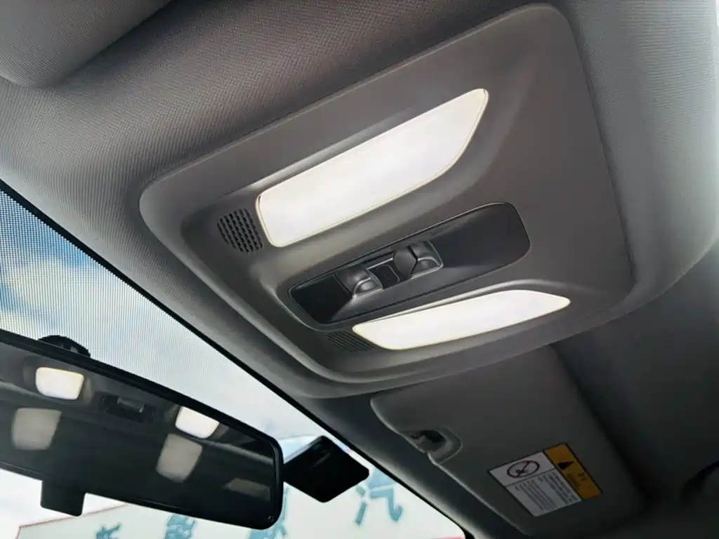 Changan Eado — миниатюра 25