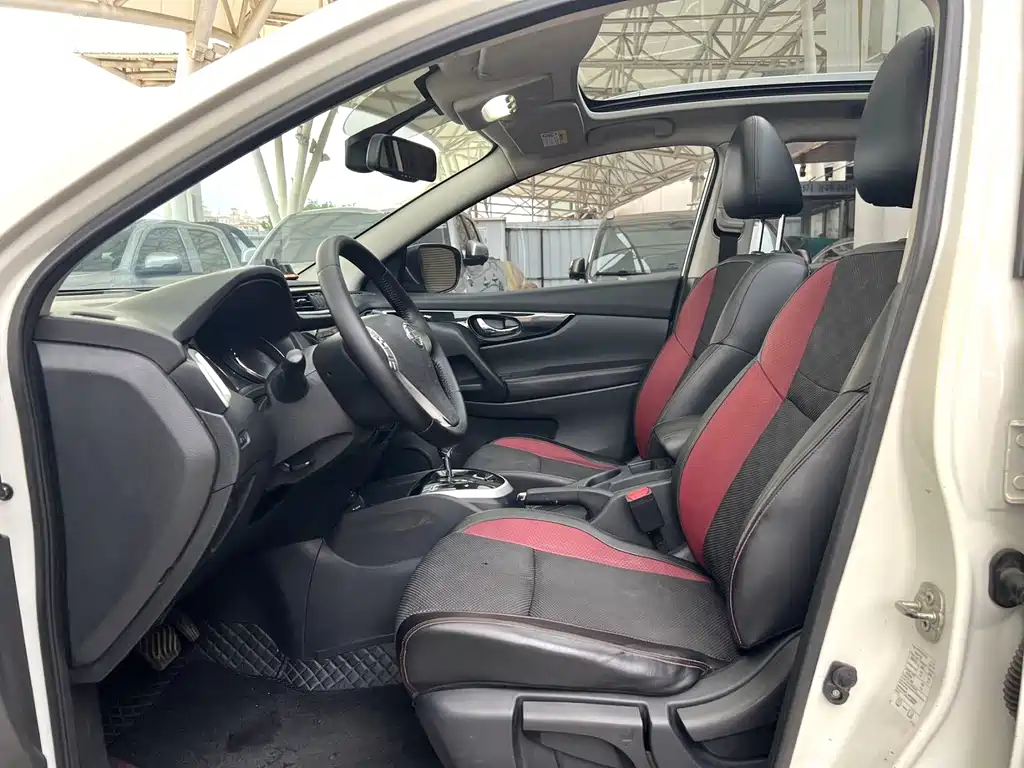 Nissan Qashqai — миниатюра 3