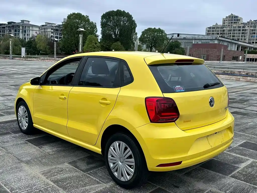 Volkswagen Polo — миниатюра 5