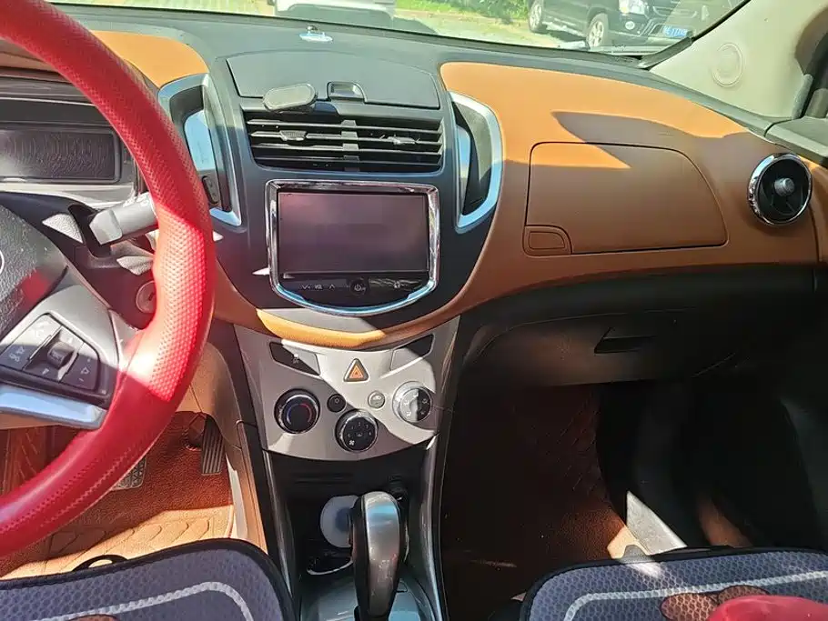 Chevrolet Trax — миниатюра 13