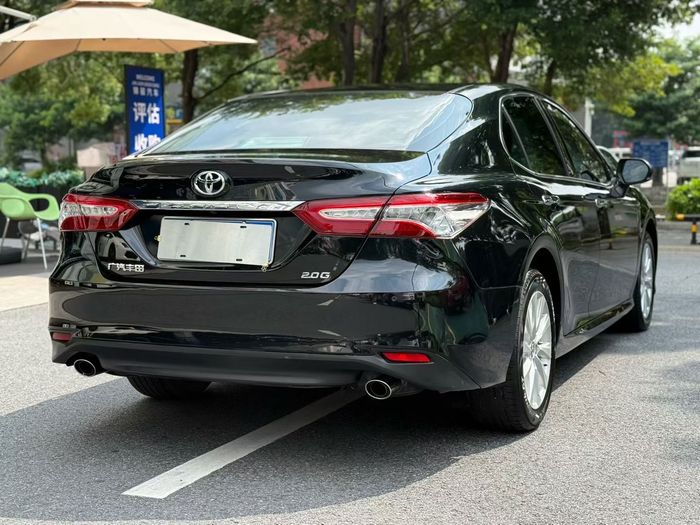 Toyota Camry — миниатюра 6