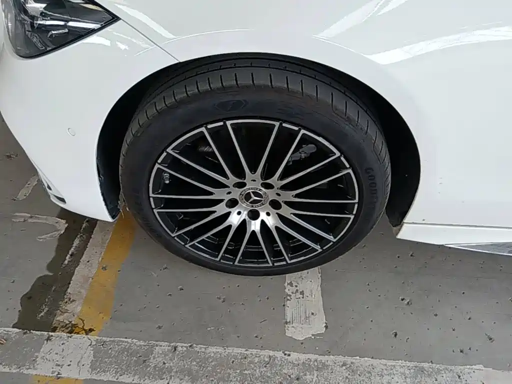 Mercedes-Benz C-Class — миниатюра 23