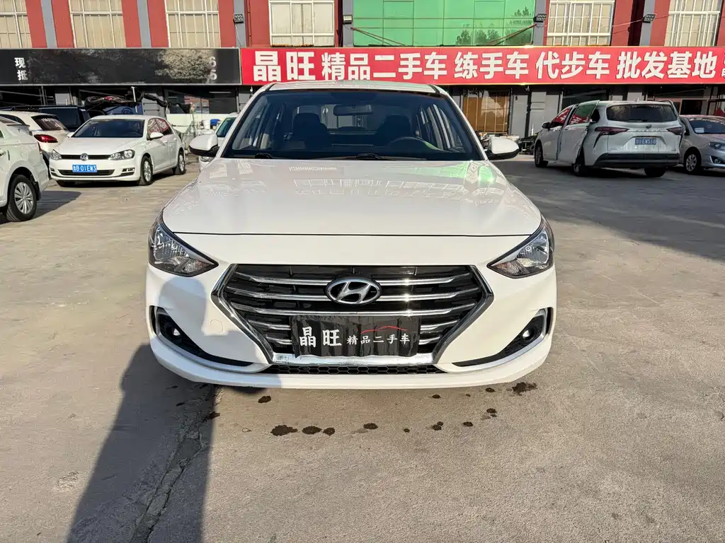 Hyundai Elantra — миниатюра 2