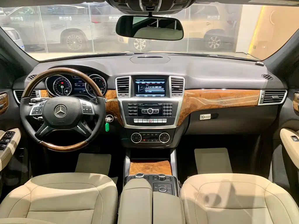 Mercedes-Benz M-Class ML 400 4MATIC Luxury Type, фото 8