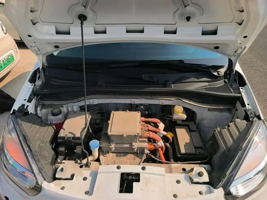 Roewe Clever — миниатюра 20