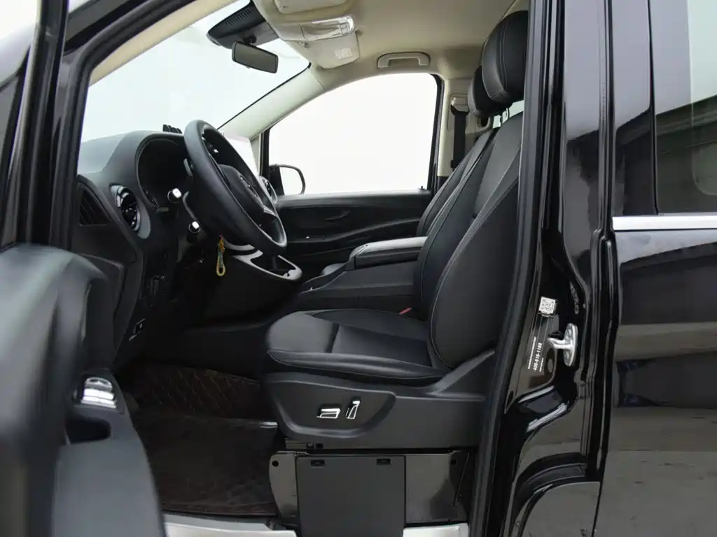 Mercedes-Benz Vito — миниатюра 6