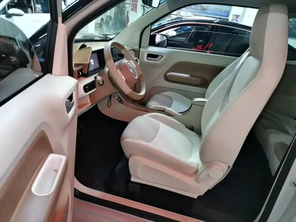 Wuling MINIEV — миниатюра 16