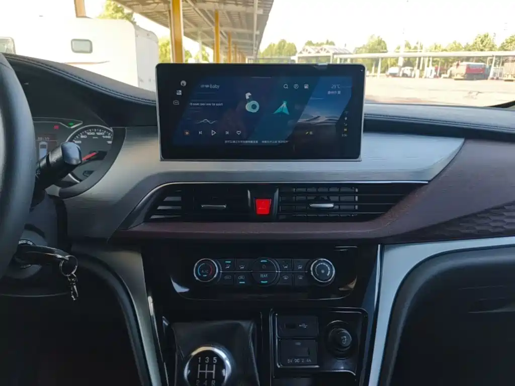 JAC Refine Refine M3 — миниатюра 13