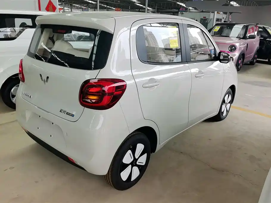 Wuling Mini EV MINIEV 2025