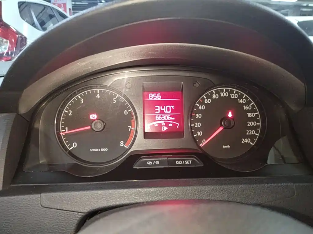 Volkswagen Santana — миниатюра 12