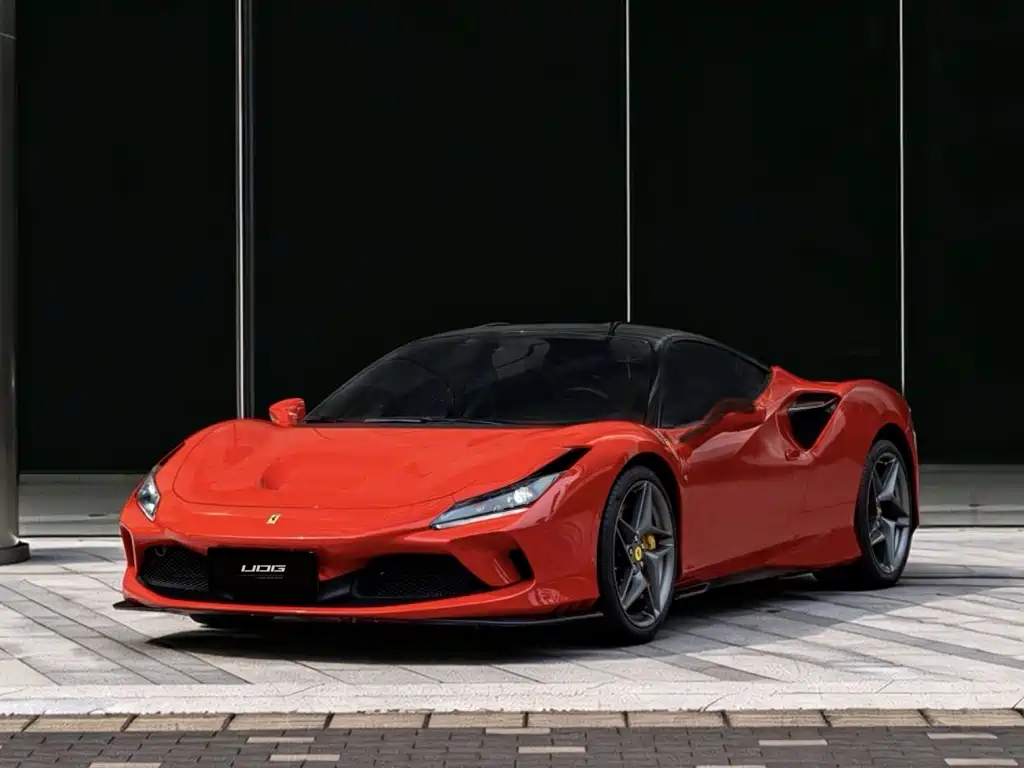 Ferrari F8