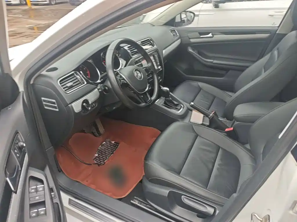 Volkswagen Sagitar — миниатюра 16