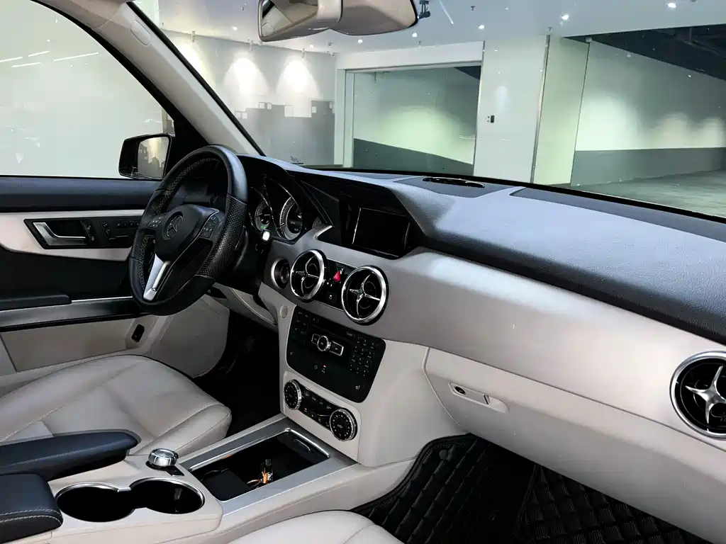 Mercedes-Benz GLK-Class Facelift GLK 300 4MATIC Fashion Type, фото 13