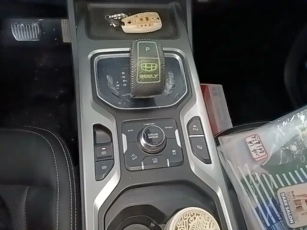 Geely Haoyue — миниатюра 14