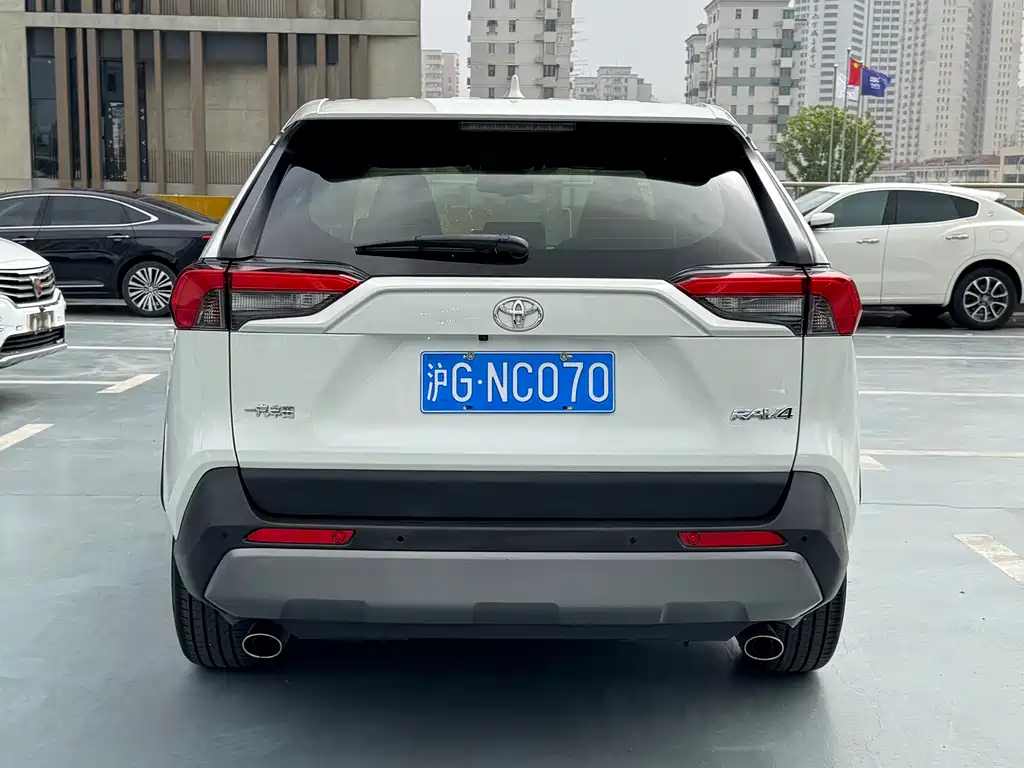 Toyota RAV4 2020 2.0L CVT PLUS