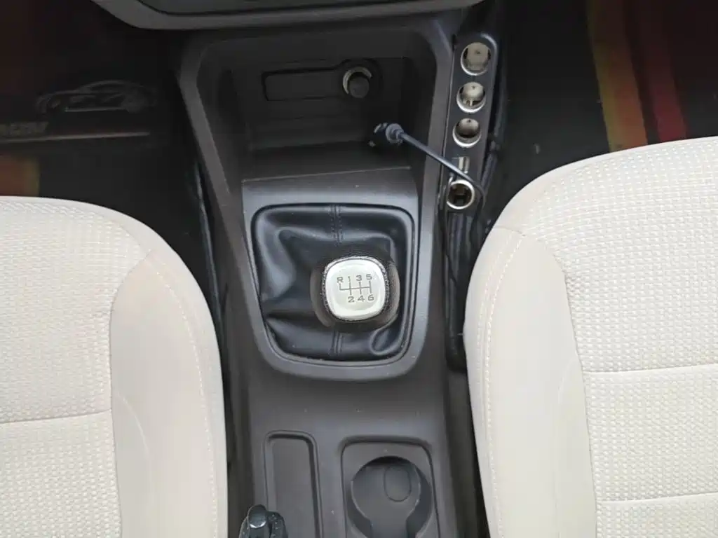 Wuling Hongguang — миниатюра 14