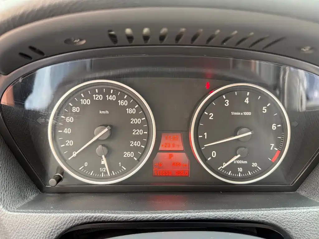 BMW X5 (Import) — миниатюра 15