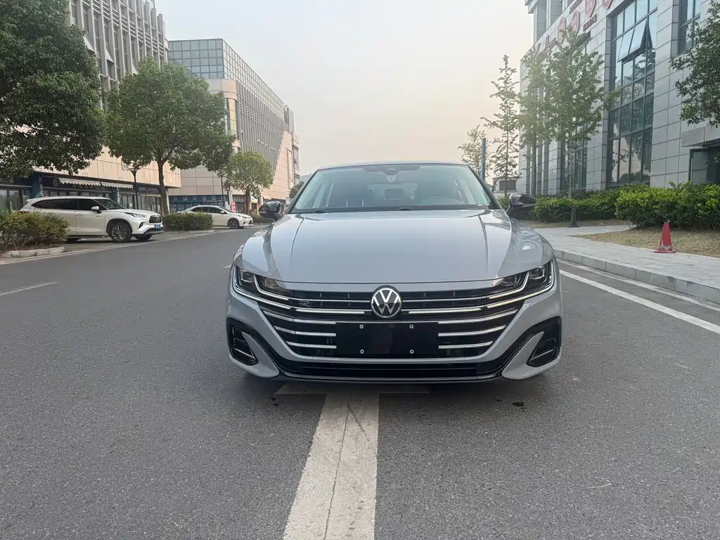 Volkswagen CC — миниатюра 3