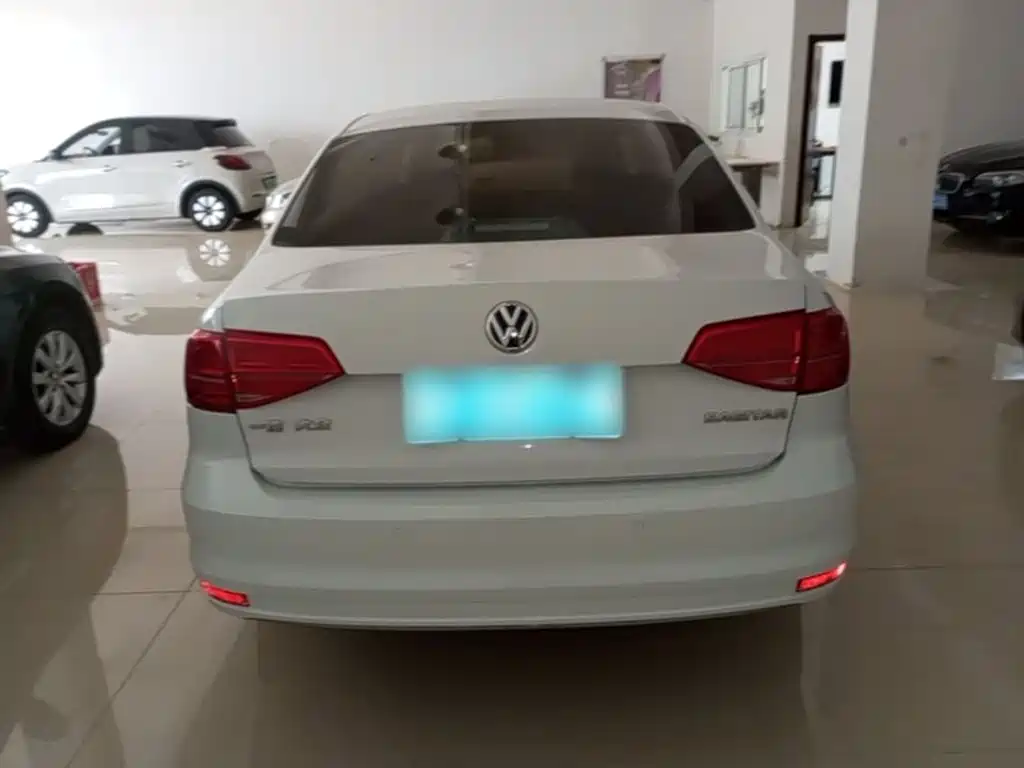 Volkswagen Sagitar — миниатюра 6